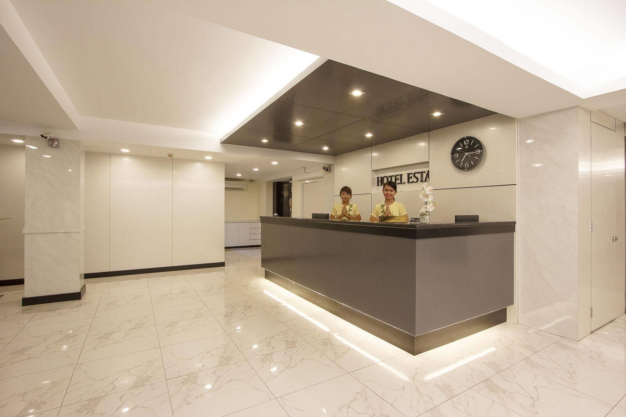 Hotel Esta Янгон Экстерьер фото